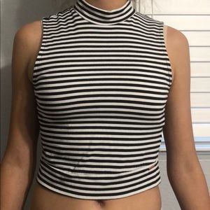Black and white crop top